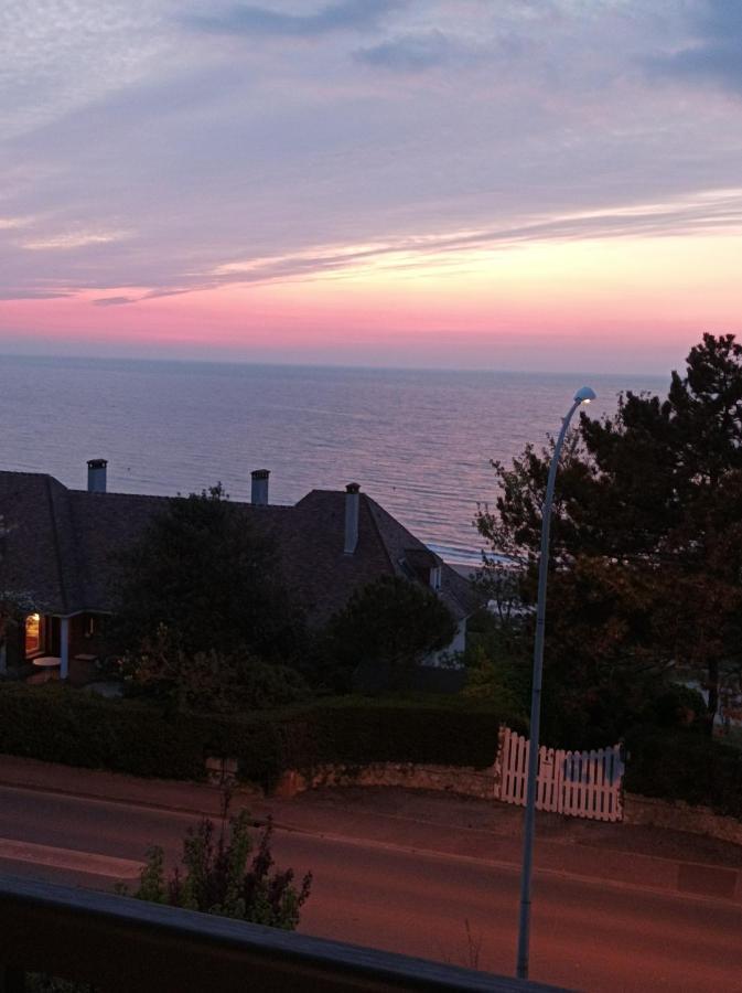 Le Cottage Vue Mer Benerville sur Mer Bagian luar foto